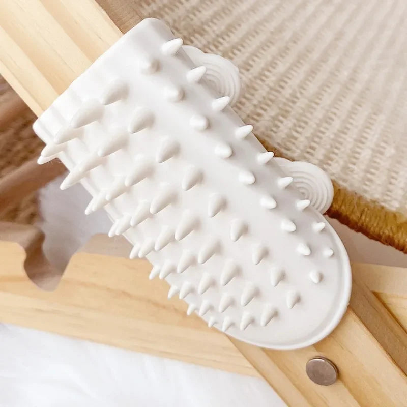 Self Grooming & Scratching Massage Brush
